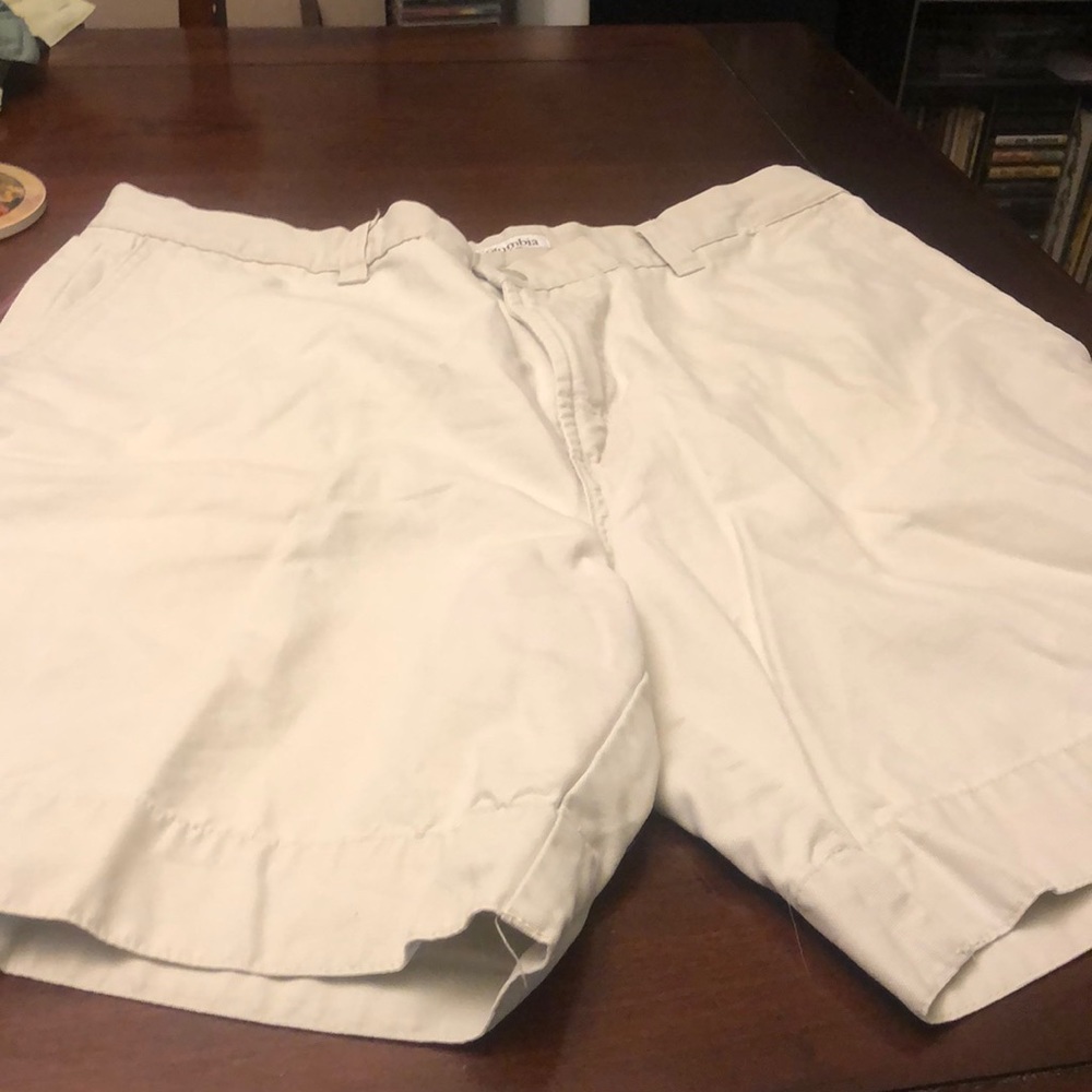 Columbia shorts